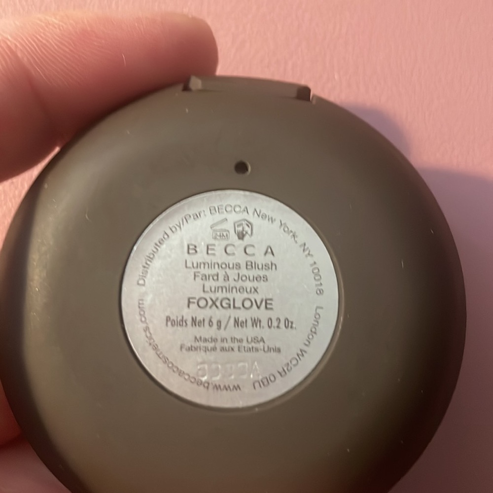 NWOT group of high end cosmetics from Bobbi Brown, Marc Jacobs, BECCA, Clinique - Picture 15 of 16